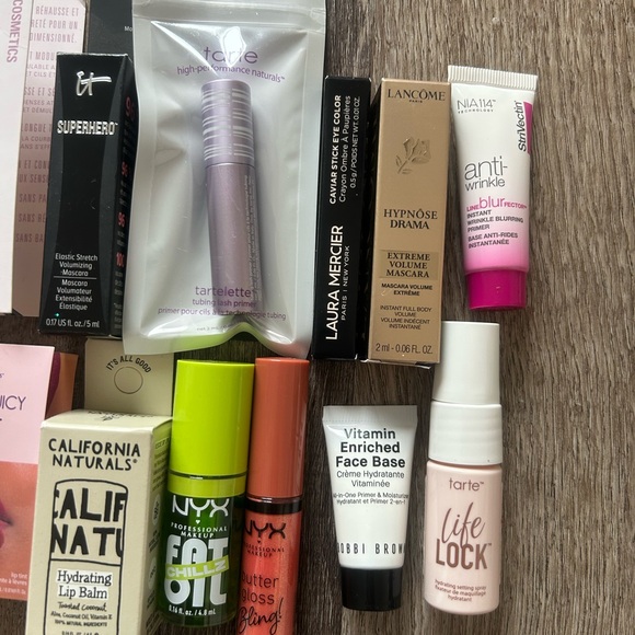 Lot of 16 Mascara Lip Tint Primer Samples Bundle - Picture 4 of 4